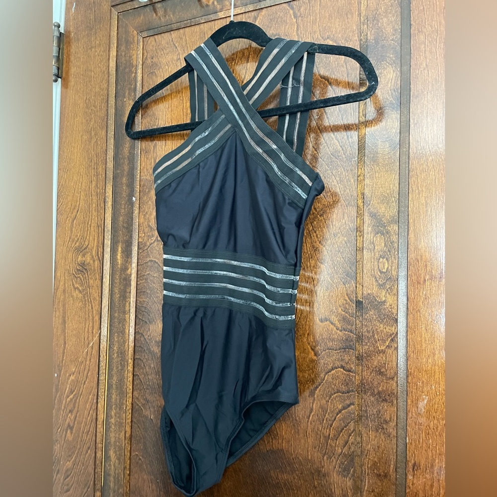 Aava Crossover One-Piece
